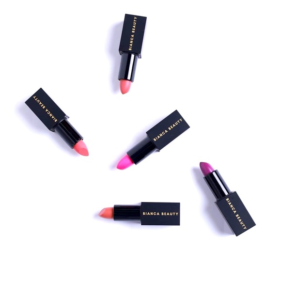 So Fire Matte Compact Lipstick - Picture 2 of 2